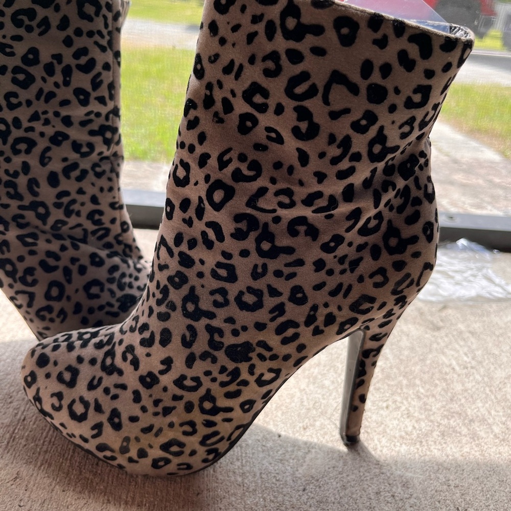 Cheetah Print Heel Booties